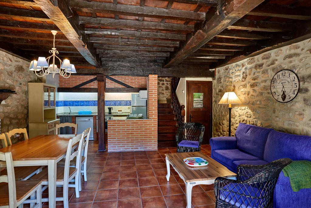 Casas Rurales La Tahona De Besnes Guest House Alles Exterior photo