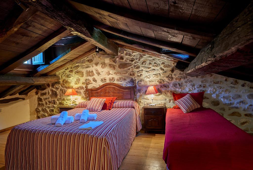 Casas Rurales La Tahona De Besnes Guest House Alles Exterior photo
