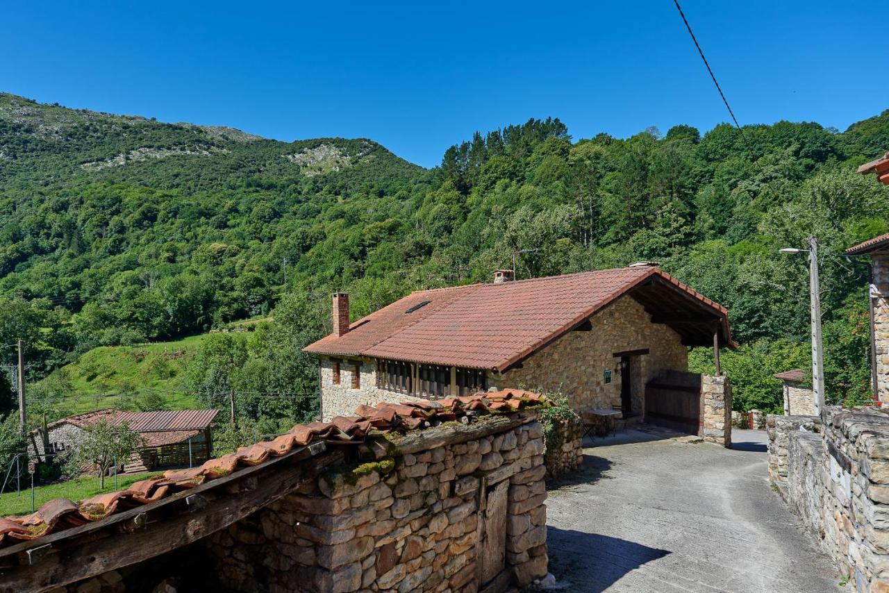 Casas Rurales La Tahona De Besnes Guest House Alles Exterior photo